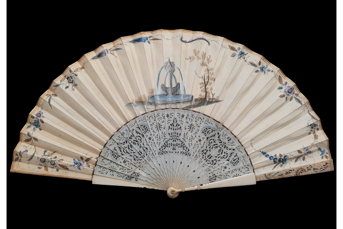 Exotismes en camaïeu, éventail vers 1740-50