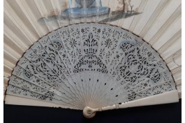Exotismes en camaïeu, éventail vers 1740-50