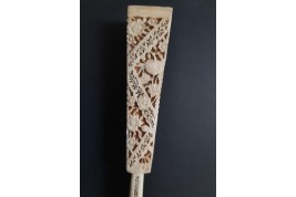 C'est lui ! Éventail Compagnie des Indes vers 1760-70