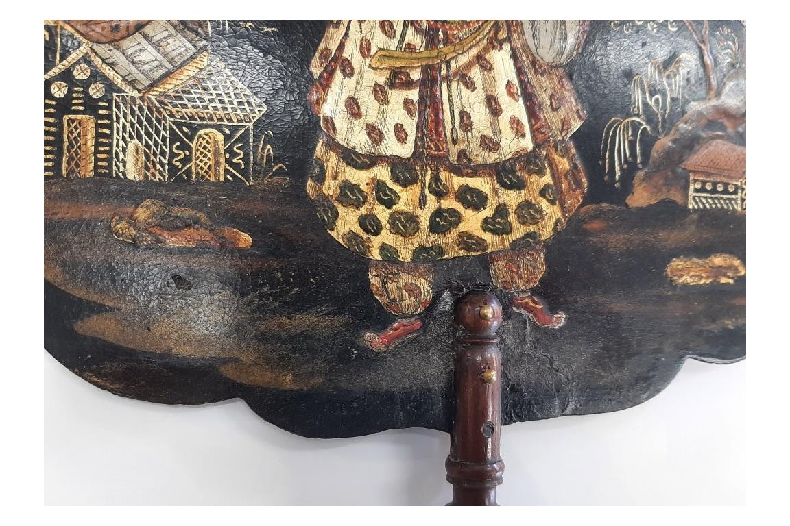 Souvenir de l'ambassade de Siam à Fontainebleau, écrans vers 1861