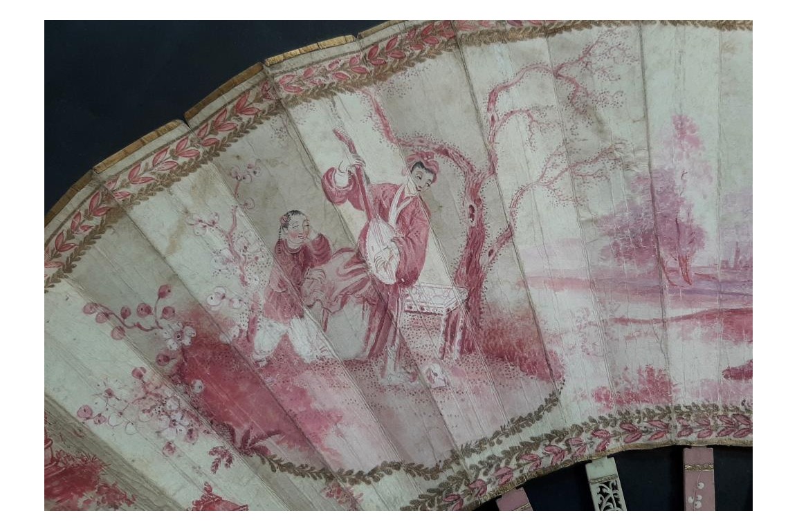 A camaïeu fan for the Duchess of Berry's ball, Duvelleroy fan