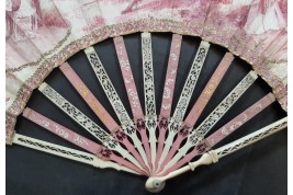 Un camaïeu pour le bal de la duchesse du Berry, éventail Duvelleroy