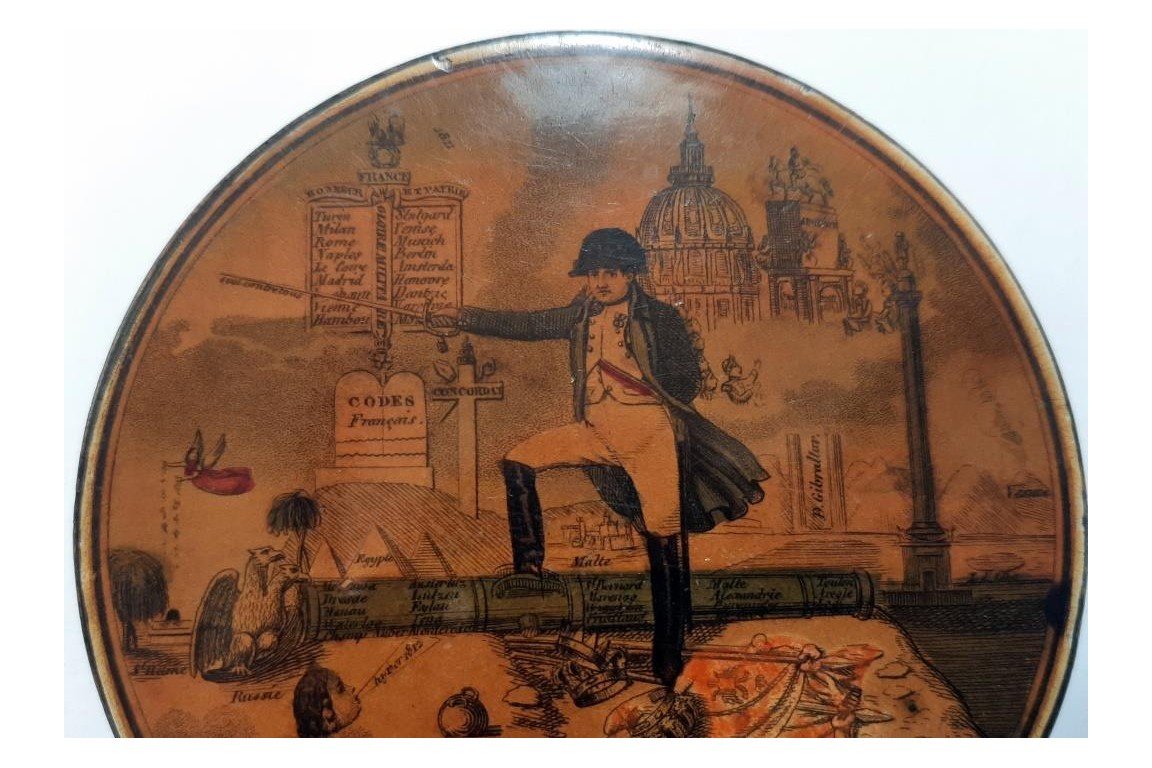 Les fastes de Napoléon, tabatière politique et érotique XIXème siècle