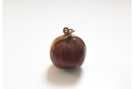 Surprise hazelnut, Nontron cutlery, 19th-20th century