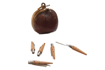 Surprise hazelnut, Nontron cutlery, 19th-20th century
