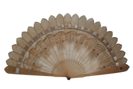 Secret miror, fan circa 1820-30