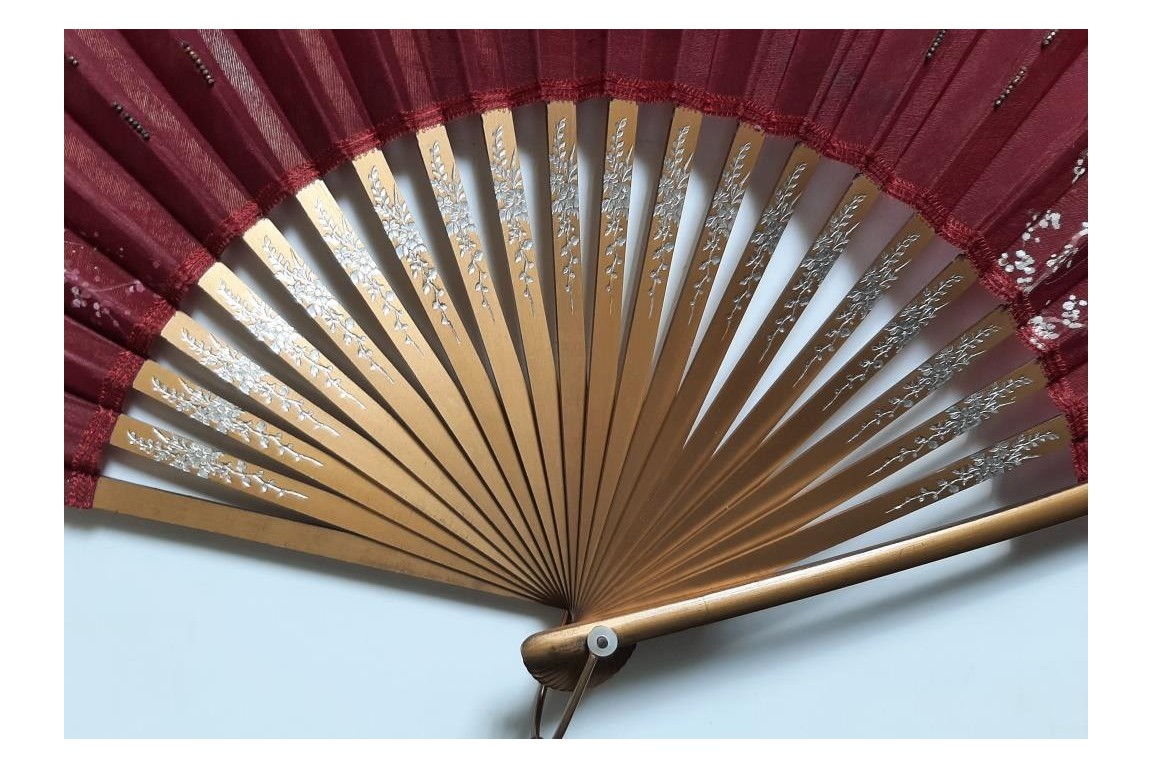 Biarritz beads, fan circa 1890