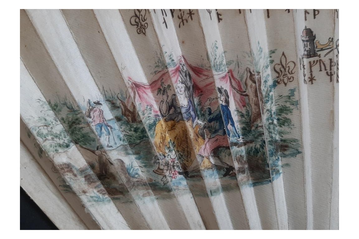 Mystérieuses runes, éventail vers 1730-40