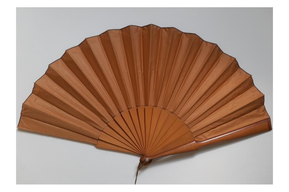 Cat in the hot air balloon, late th century fan