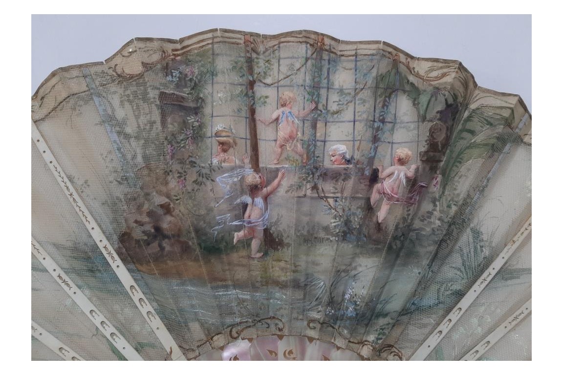 L'amour espion, éventail dedans-dehors vers 1900