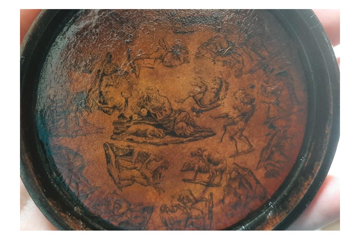 The Temptations of Saint Anthony, 19th-century erotic snuffbox