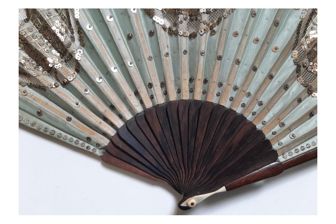 Fragile, fan circa 1795-1800