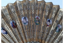 Elegant women of the Second Republic ? Fan circa 1848