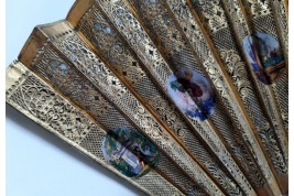 Elegant women of the Second Republic ? Fan circa 1848