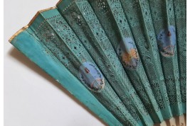 Elegant women of the Second Republic ? Fan circa 1848