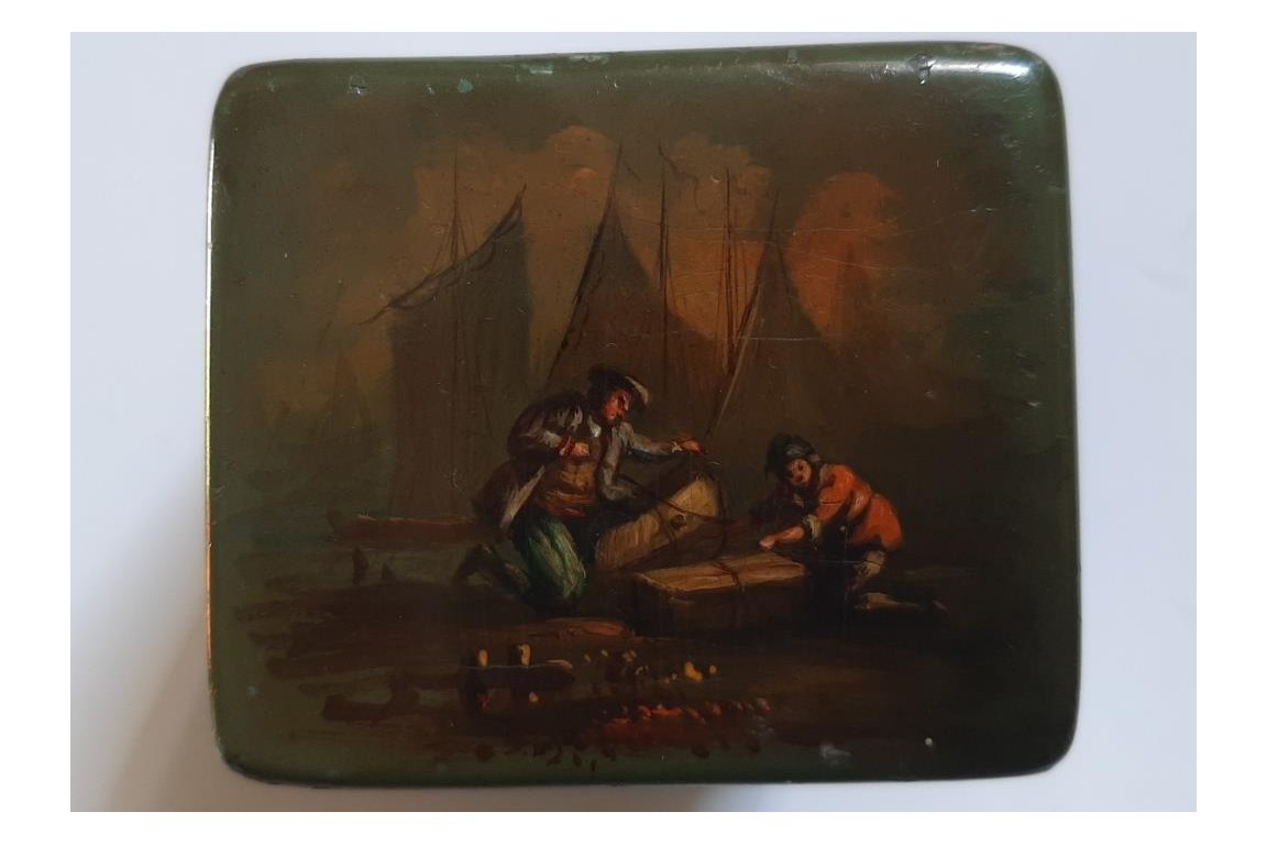 Perfume necessary in the style of the 18th century