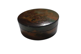 The fish market, 18th century snuffbox