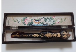 Cabriolet from China, 19th century fan
