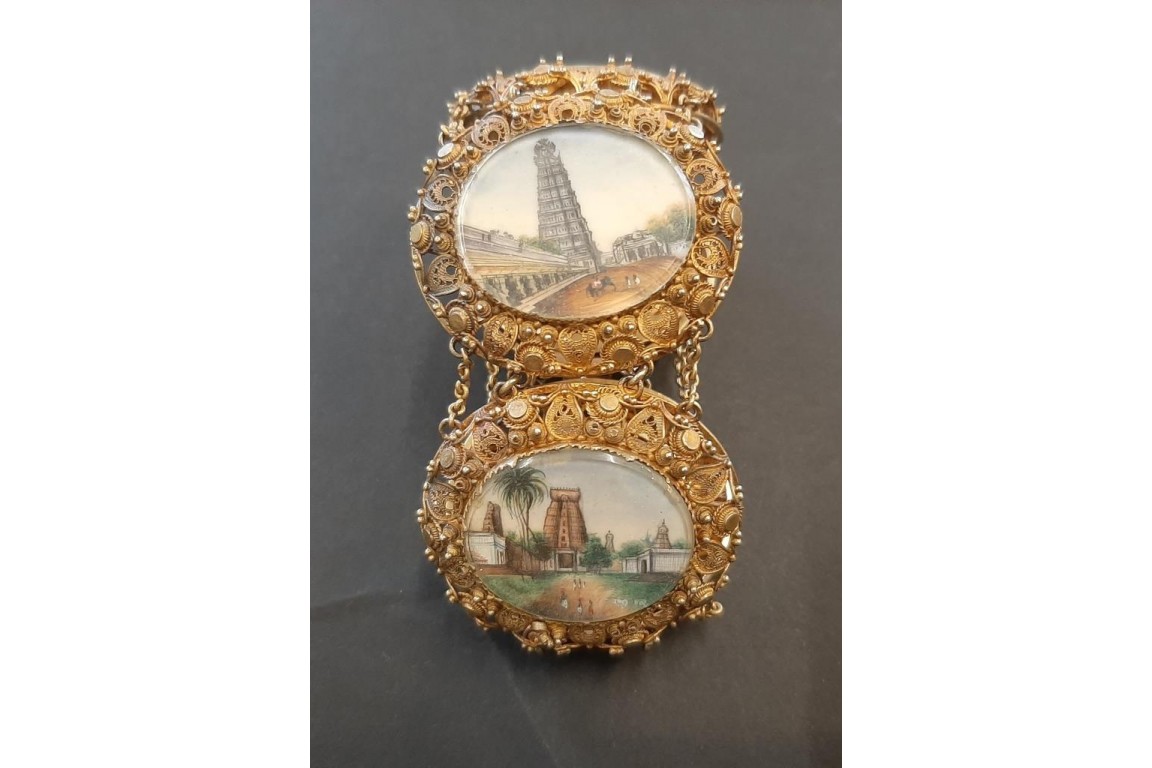 Bracelet souvenir de l'Inde, vers 1834-60