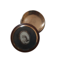 For healing, snuffbox by Woxin, circa 1810