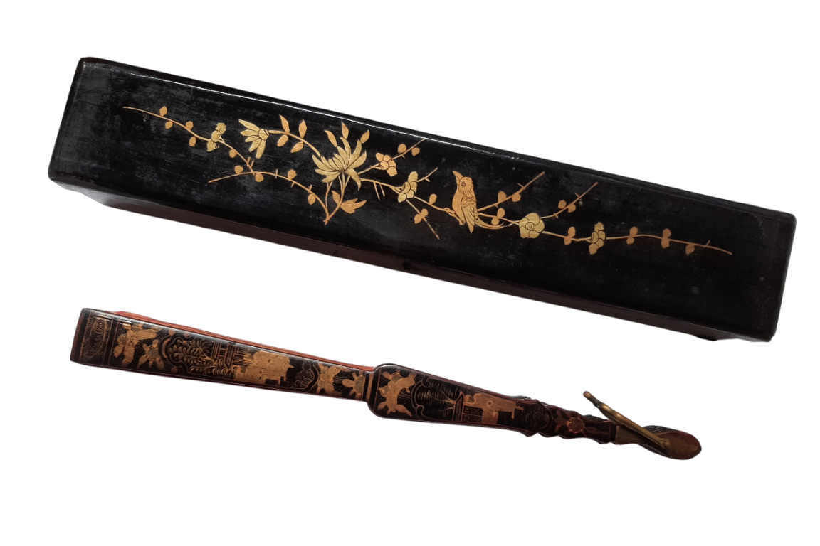 Sultane rouge, éventailChine XIXème