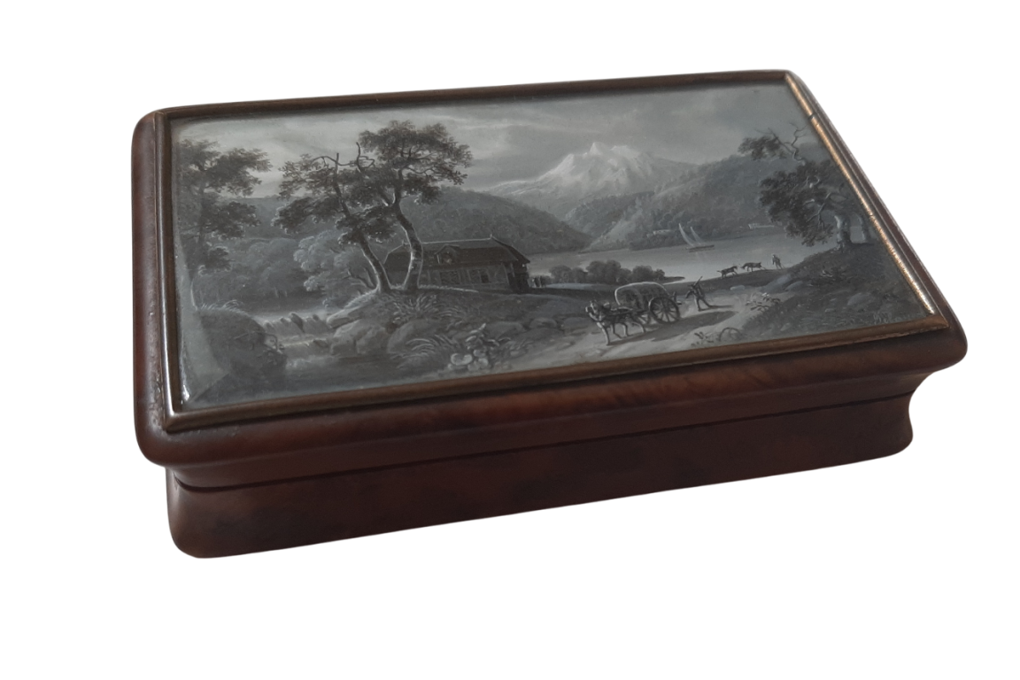 Paysage en grisaille, tabatière XIXème