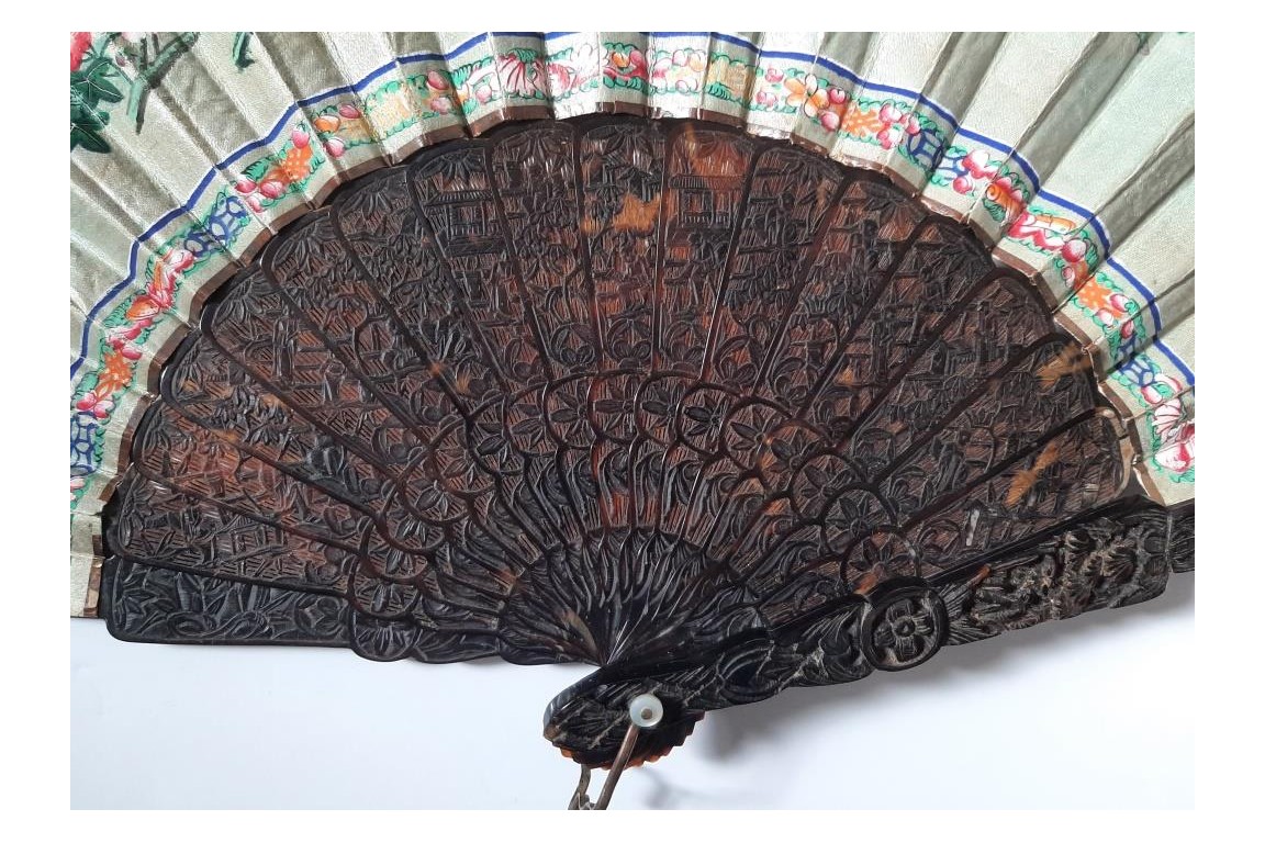 Canton en écaille, éventail Chine XIXeme