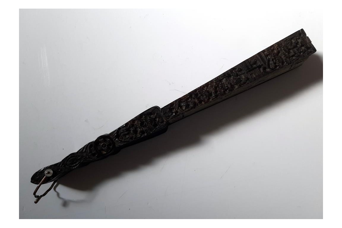 Canton en écaille, éventail Chine XIXeme