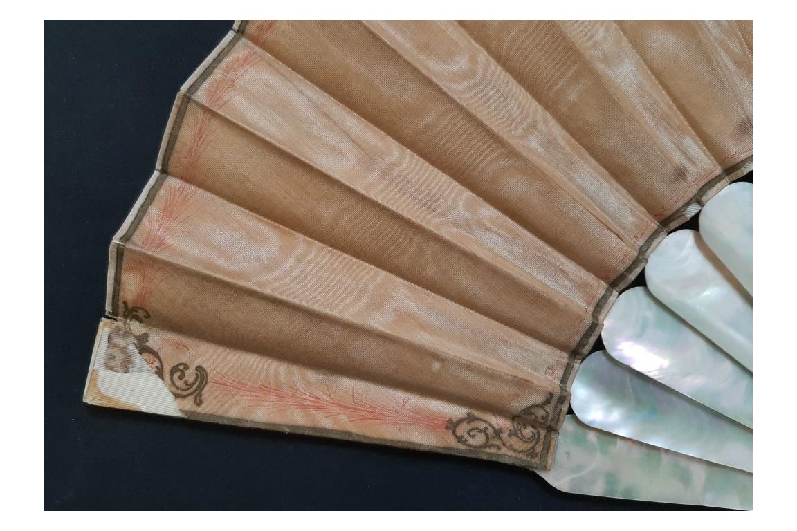 Catching love, Lasellaz fan, late 19th century