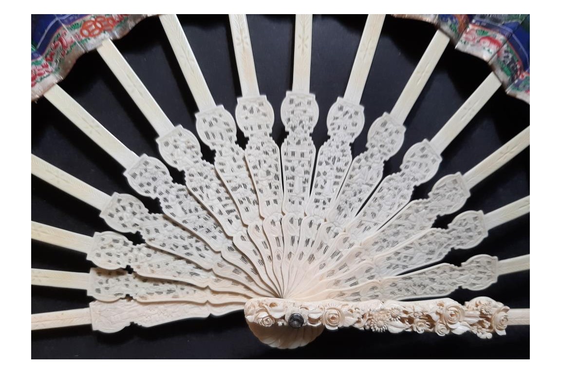 American and European trading posts in Canton, Chinese fan, circa 1847-1856