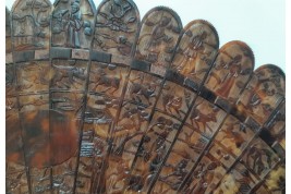 Écaille de Chine, éventail XIXème siècle