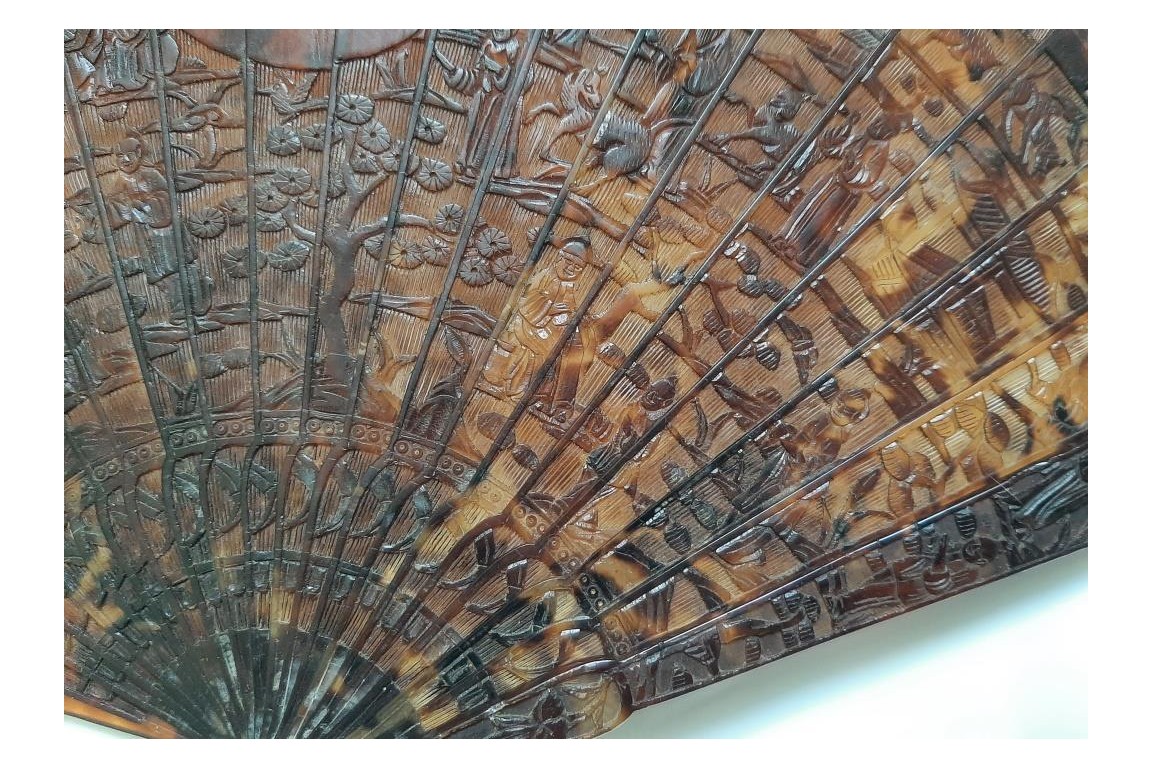 Chinese tortoiseshell fan, 19th century