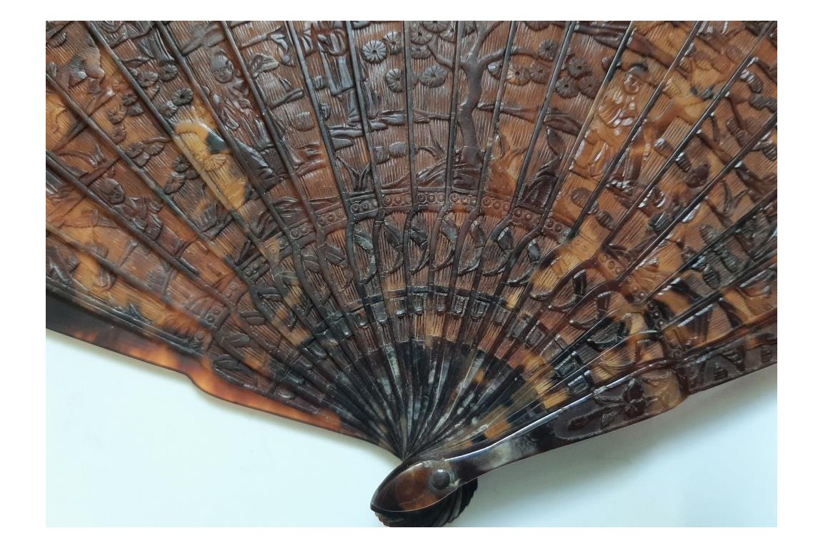 Chinese tortoiseshell fan, 19th century
