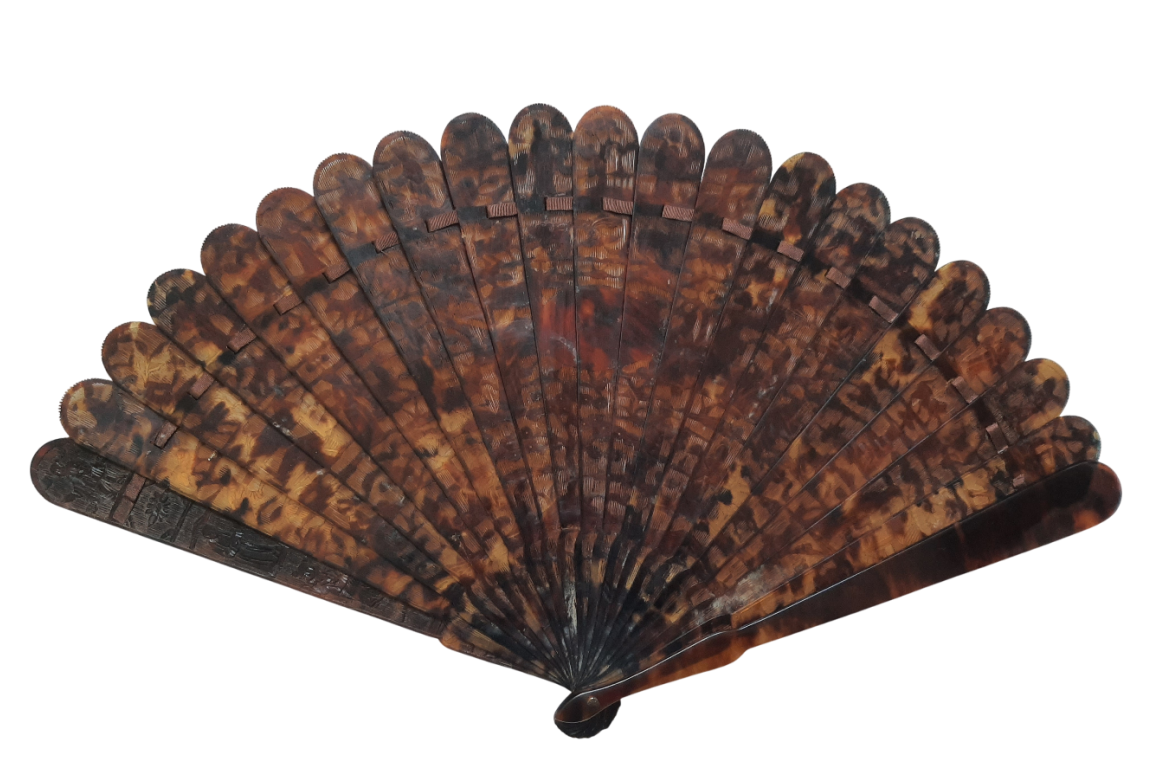 Chinese tortoiseshell fan, 19th century