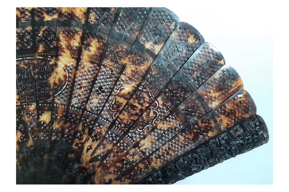 Geometric tortoiseshell fan, 19th century, China
