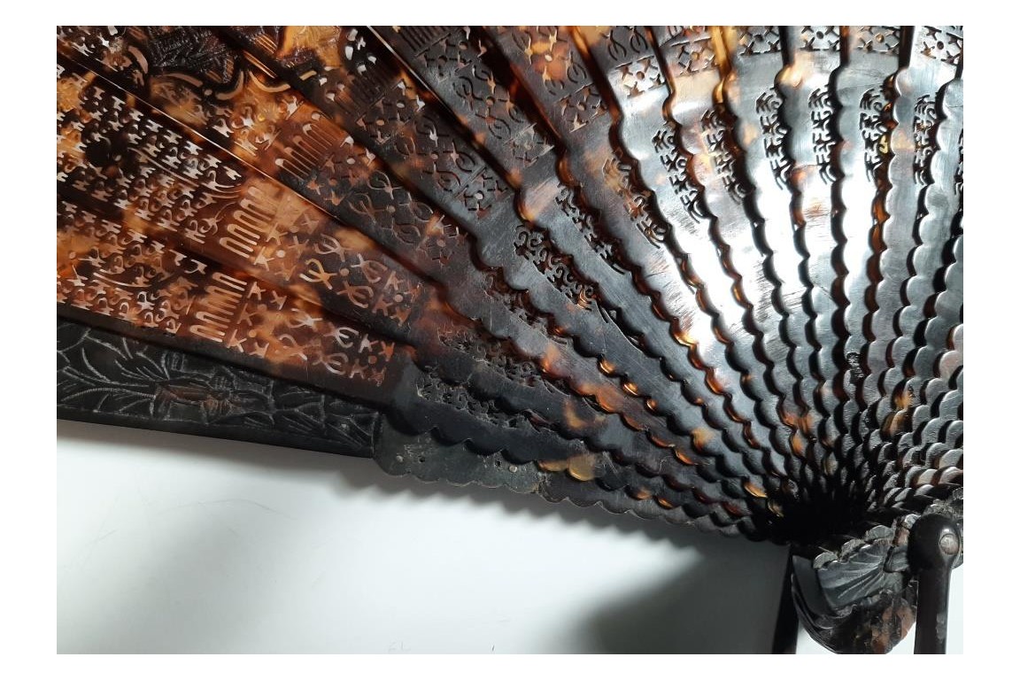 Geometric tortoiseshell fan, 19th century, China
