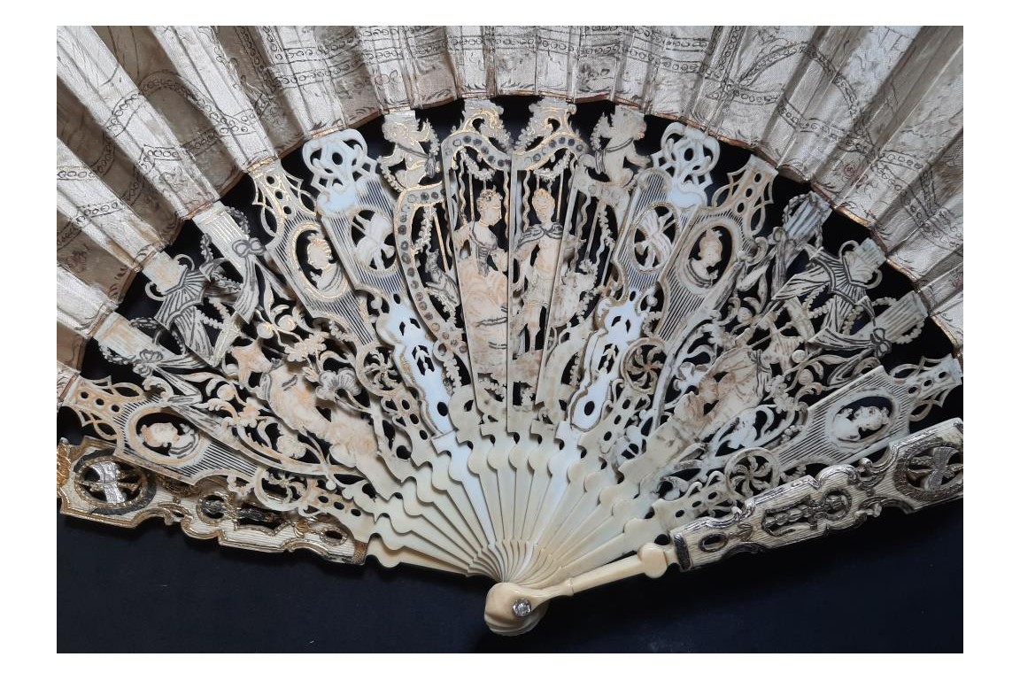 Chinoiserie, fan circa 1770