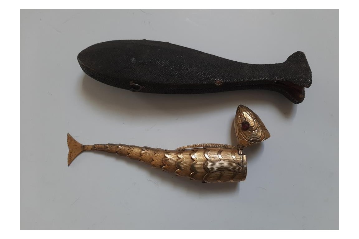 Poisson, boite à épices, XVIIIeme siècle
