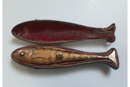 Poisson, boite à épices, XVIIIeme siècle