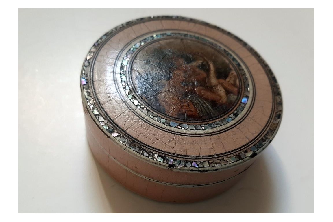 Swan snuffbox, 18th century ?