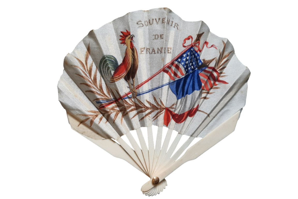 The United States, allies of France, child fan, World War I