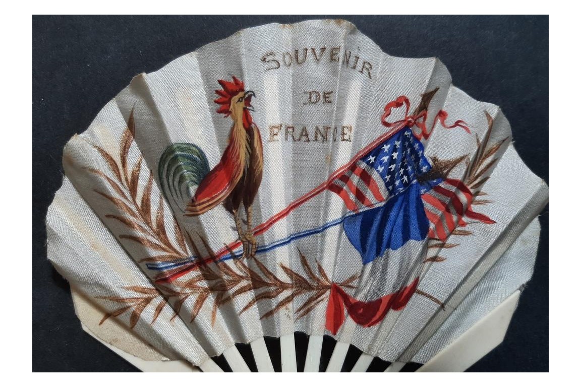 The United States, allies of France, child fan, World War I