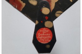 Galeries La fayette, advertising fan by Jack Roberts, circa 1931