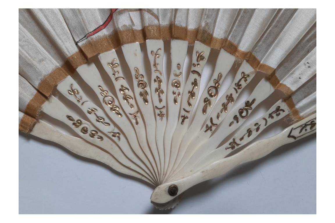 Parfum June Roses de Morny, éventail de Lopez après 1918