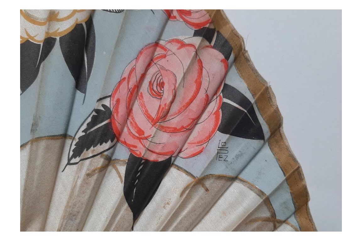 Parfum June Roses de Morny, éventail de Lopez après 1918