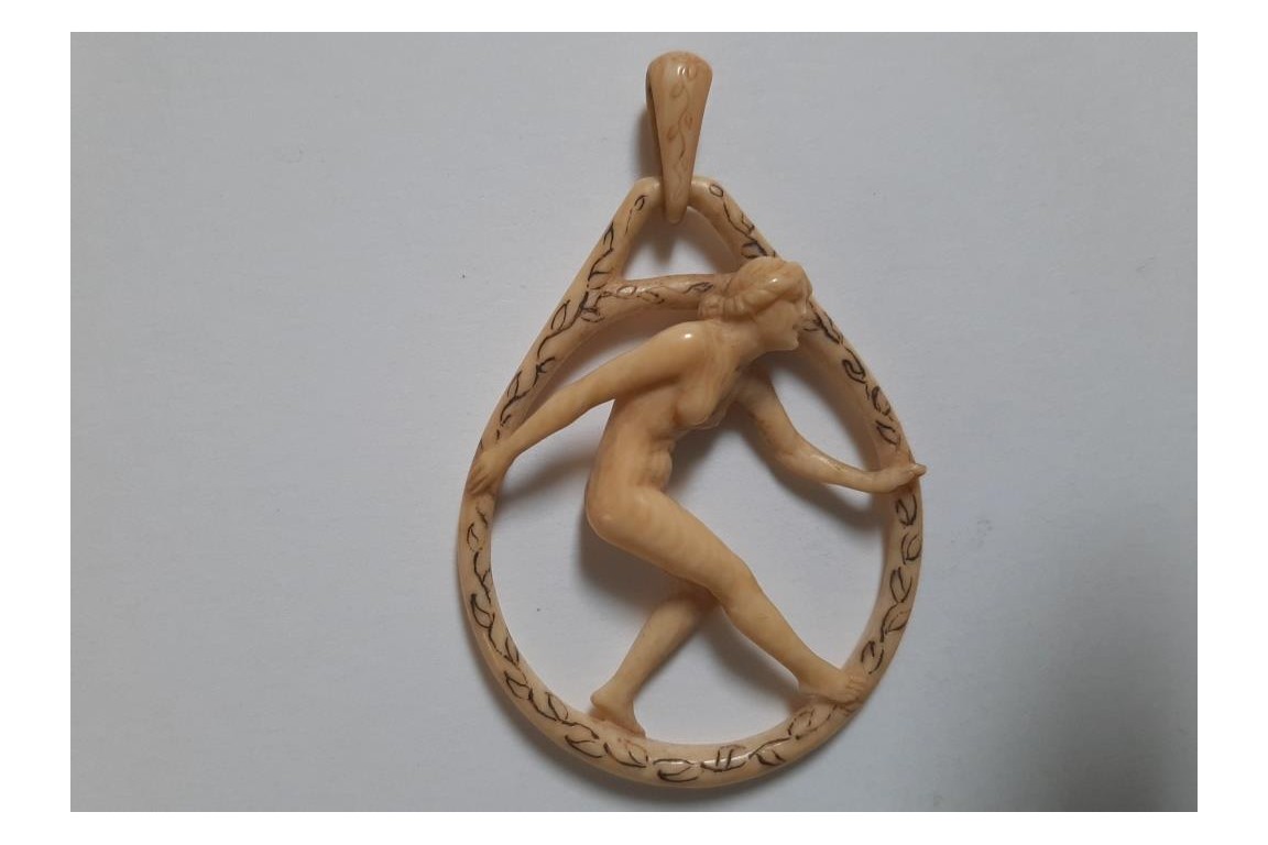 The Dancer, Art Deco pendant