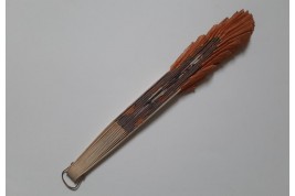 L'élégante à la mode, éventail vers 1920-28