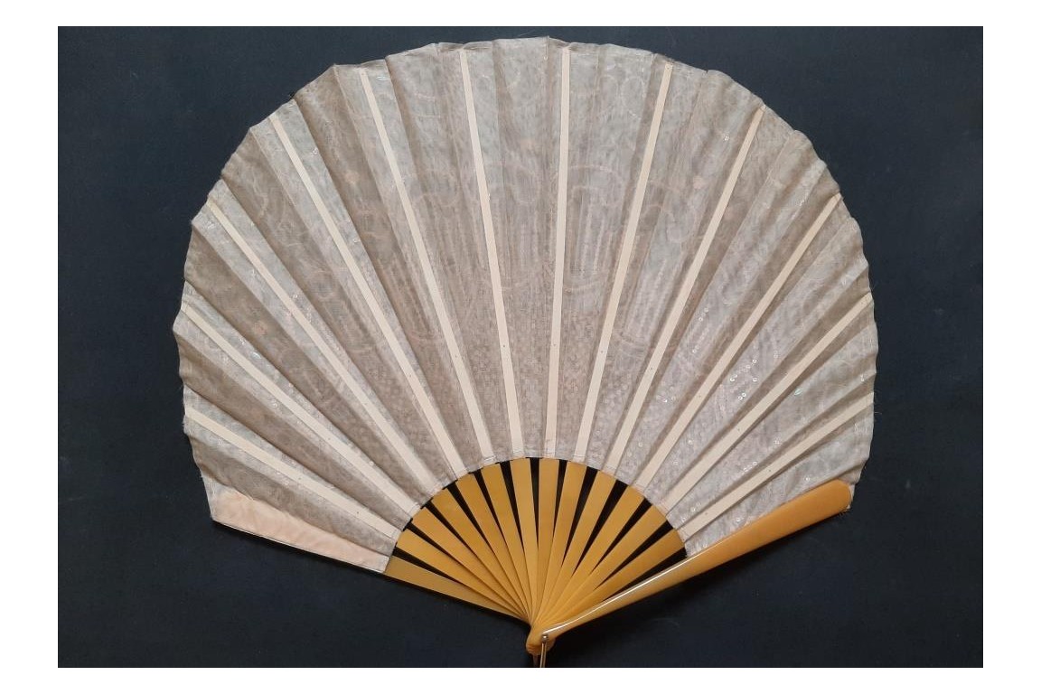 Grand ballon rose, éventail vers 1920-25