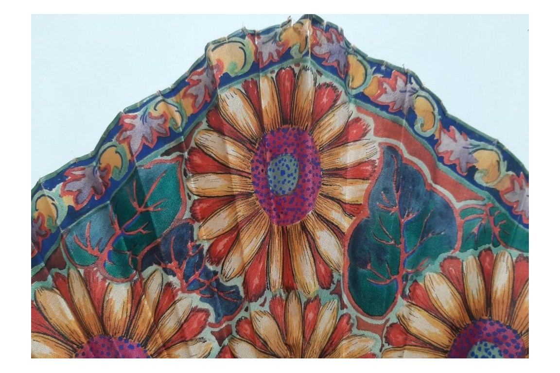 Les tournesols, éventail vers 1925