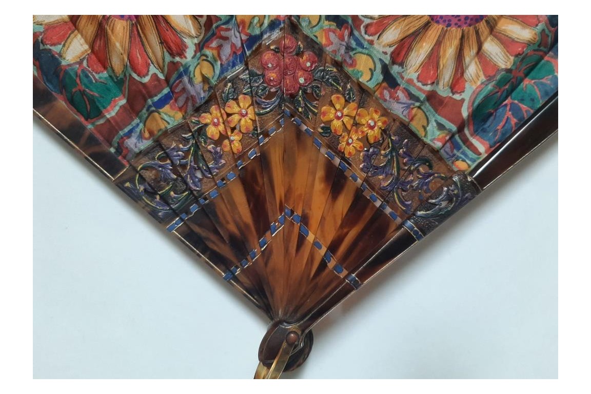 Les tournesols, éventail vers 1925